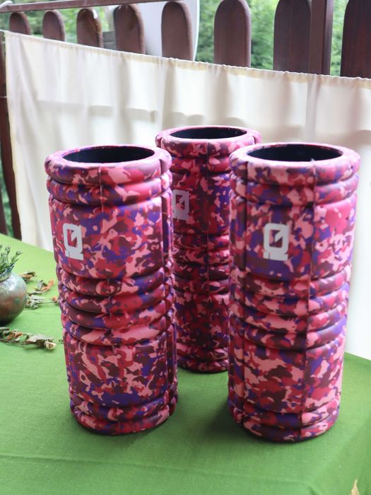 Zestaw 3 sztuk kolorowych rollerów wałków do jogi pilatesu