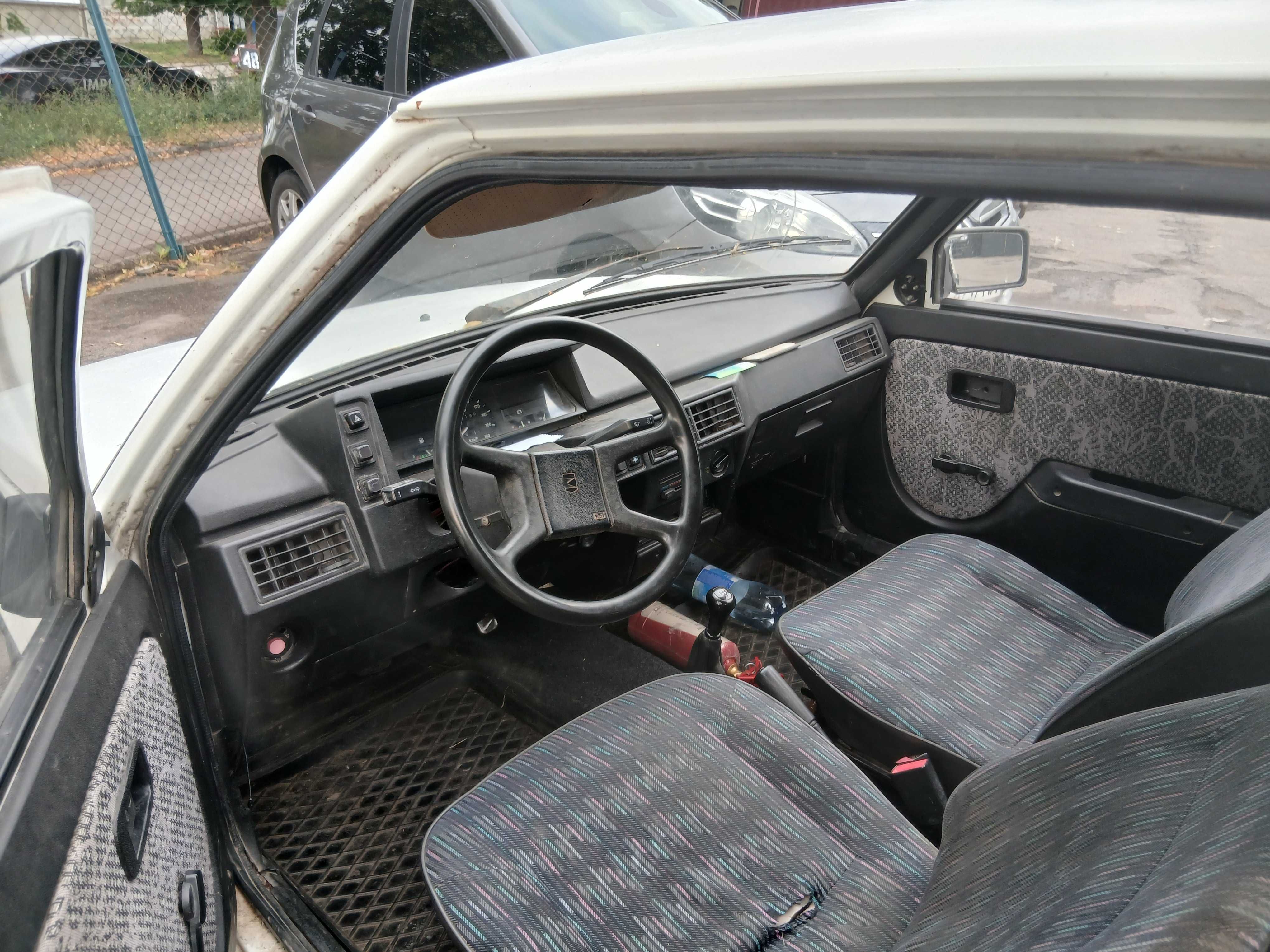 Продам таврию 1102