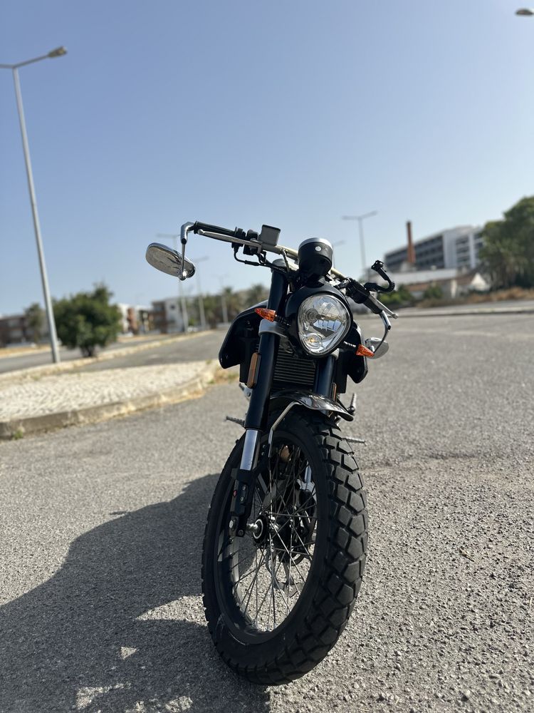 FB Mondial 125cc HPS (Café Racer) Moto 125cc