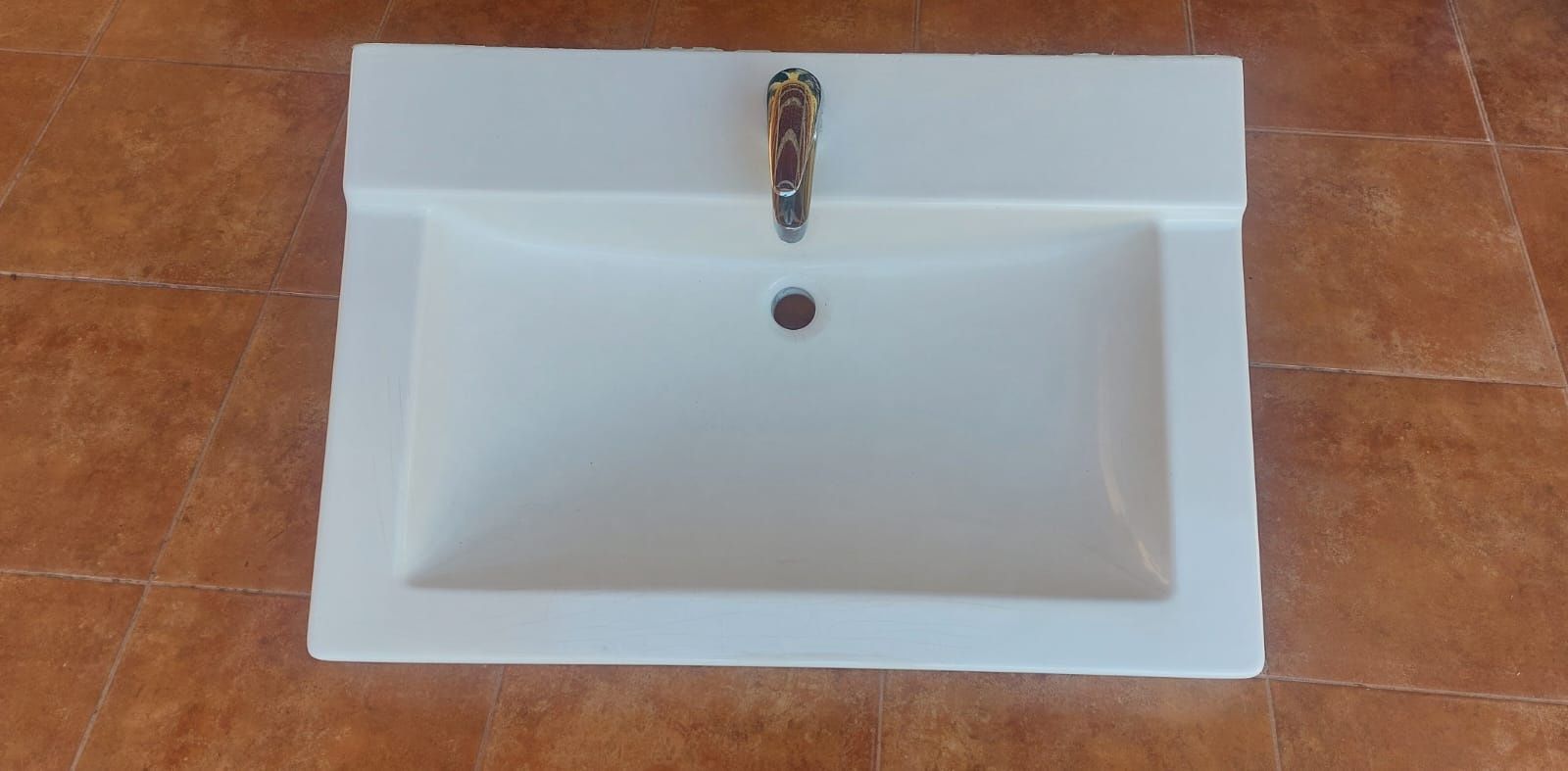 Lavatório de W/C grande