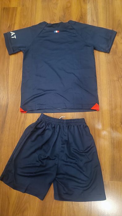 Kit novo de criança do PSG