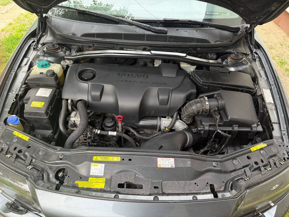 Volvo S80 2.4 D5 manual 163 km 2005 Black Edition