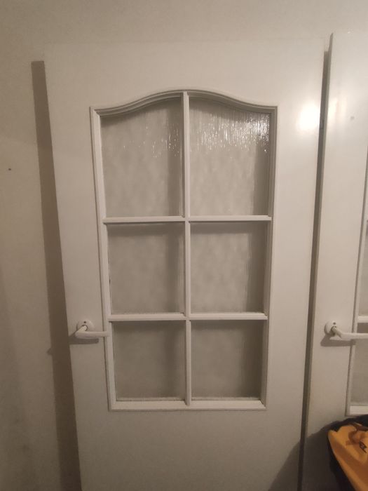 Drzwi wewnętrzne białe