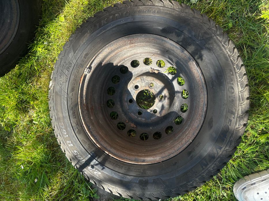 Колеса 225/65 R16 c