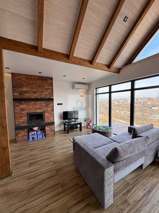 Здається будинок (130 кв м) з чудовим видом на фортецю та каньйон