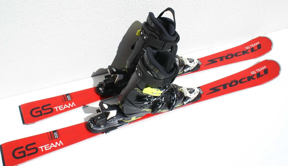 Komplet 28 narty Stockli 122cm z butami 23,5cm