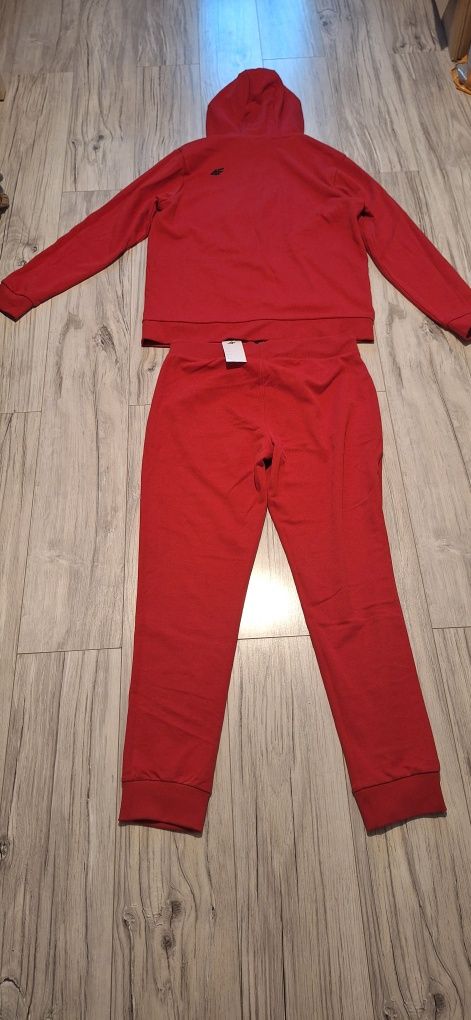 Dres 4F spodnie bluza zapinana z kapturem czerwony XL