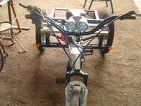 Triciclo com motor eletrico