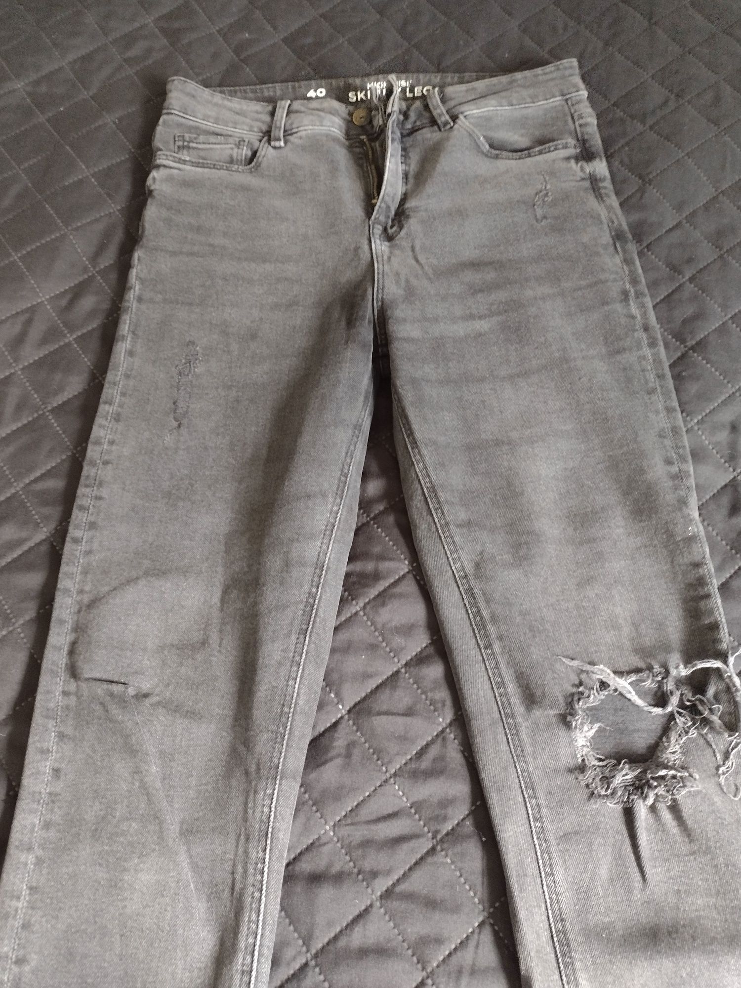 Spodnie jeansowe 40