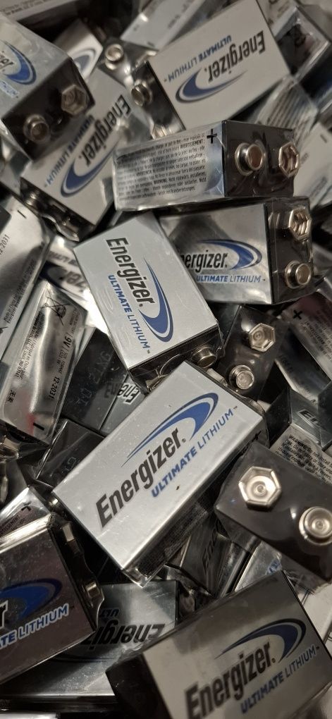 Baterie litowe Energizer 9V nowe