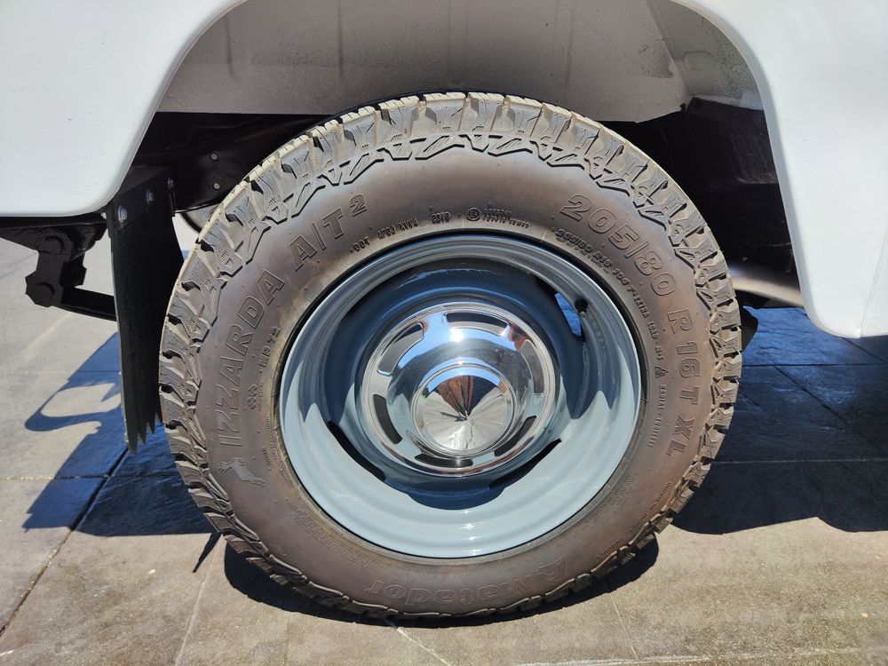 Toyota land cruiser bj40