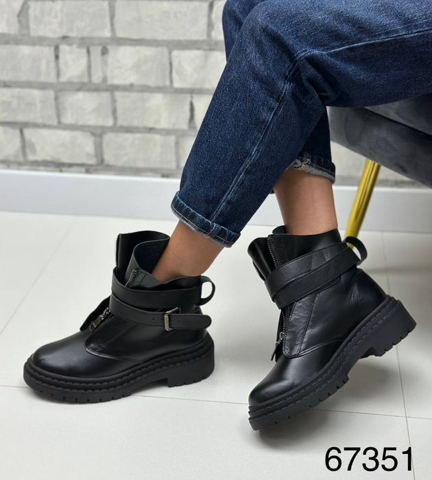 Жіночі шкіряні демісезонні черевики в кольорах