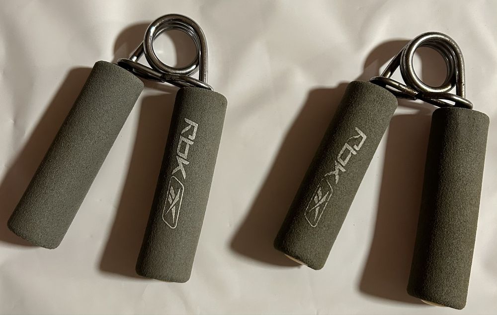 Molas de mão Rebook (Hand Grip)