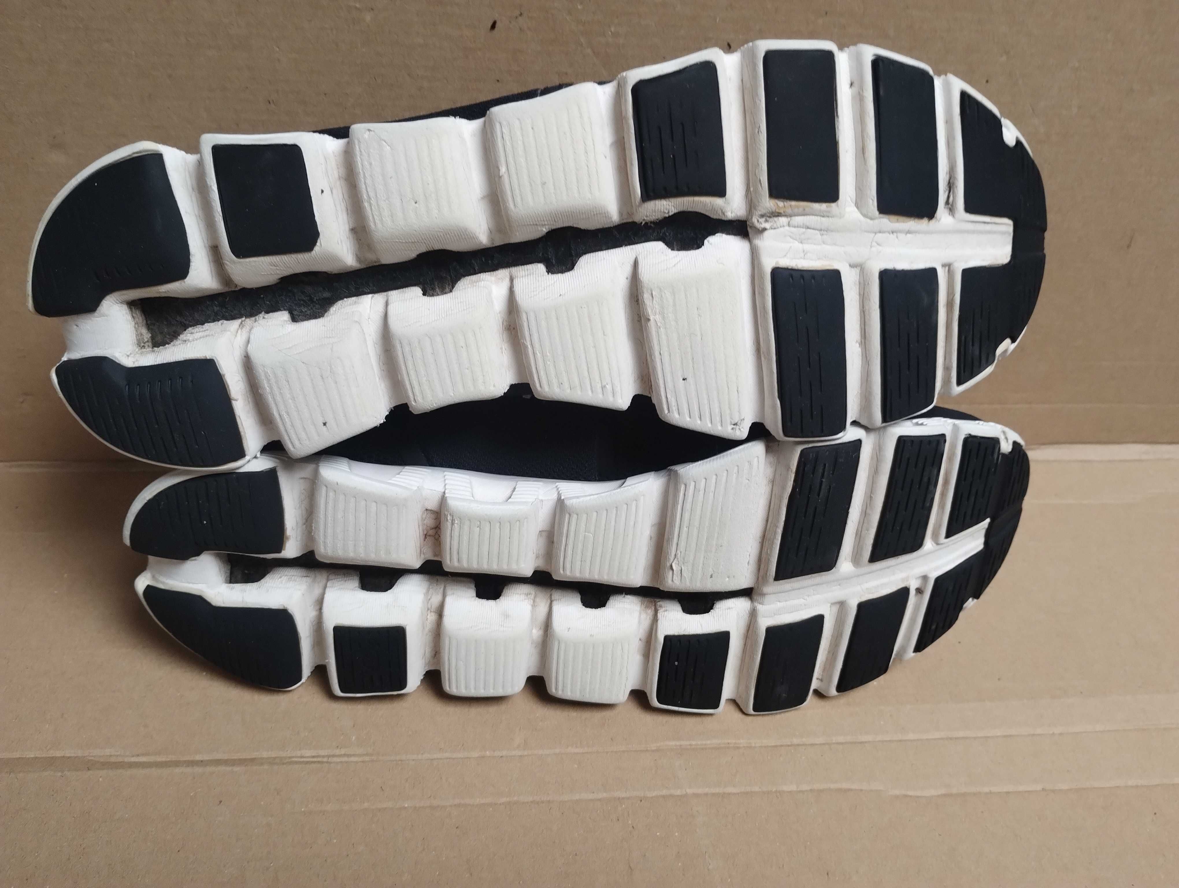 Buty do biegania biegowe sneakersy ON Running Cloud 5 roz. 45