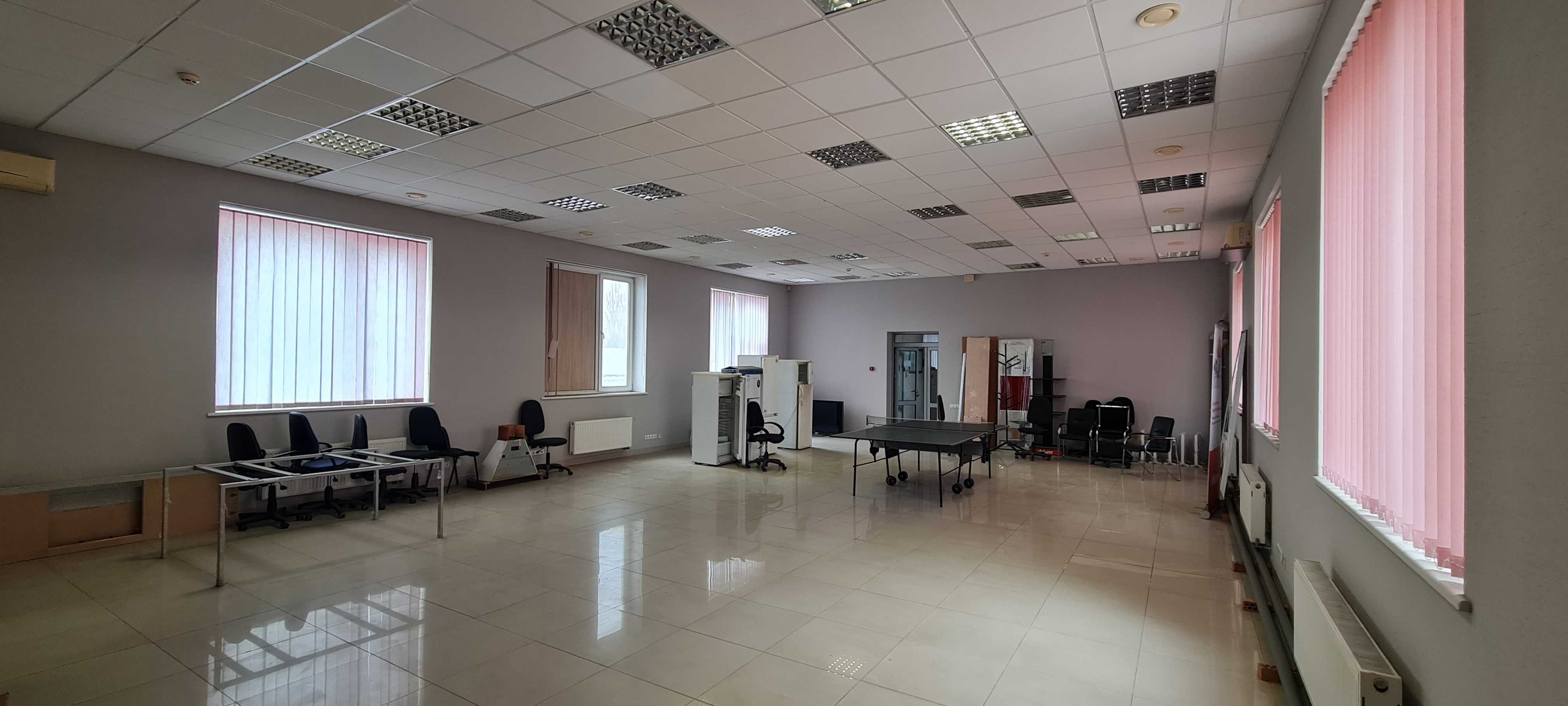 Оренда приміщення 120 кв.м. вул. 12 Повздовжня. Без комісійних.