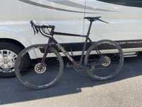 Esker 7.0 full carbon, super cena!!!