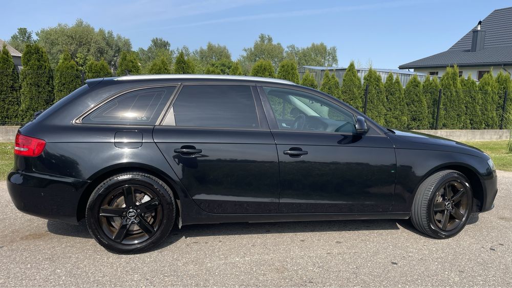 Audi A4 B8 Manual