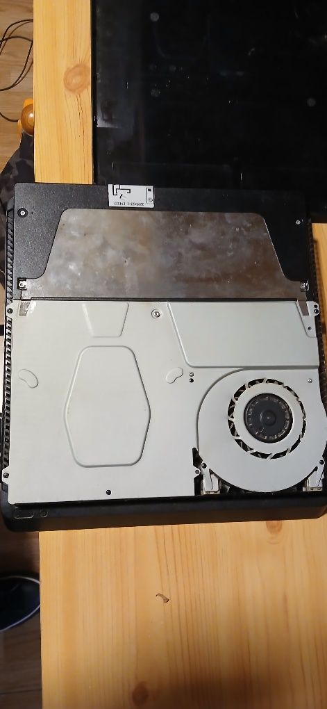 PS4 slim AVARIADA sem hdd
