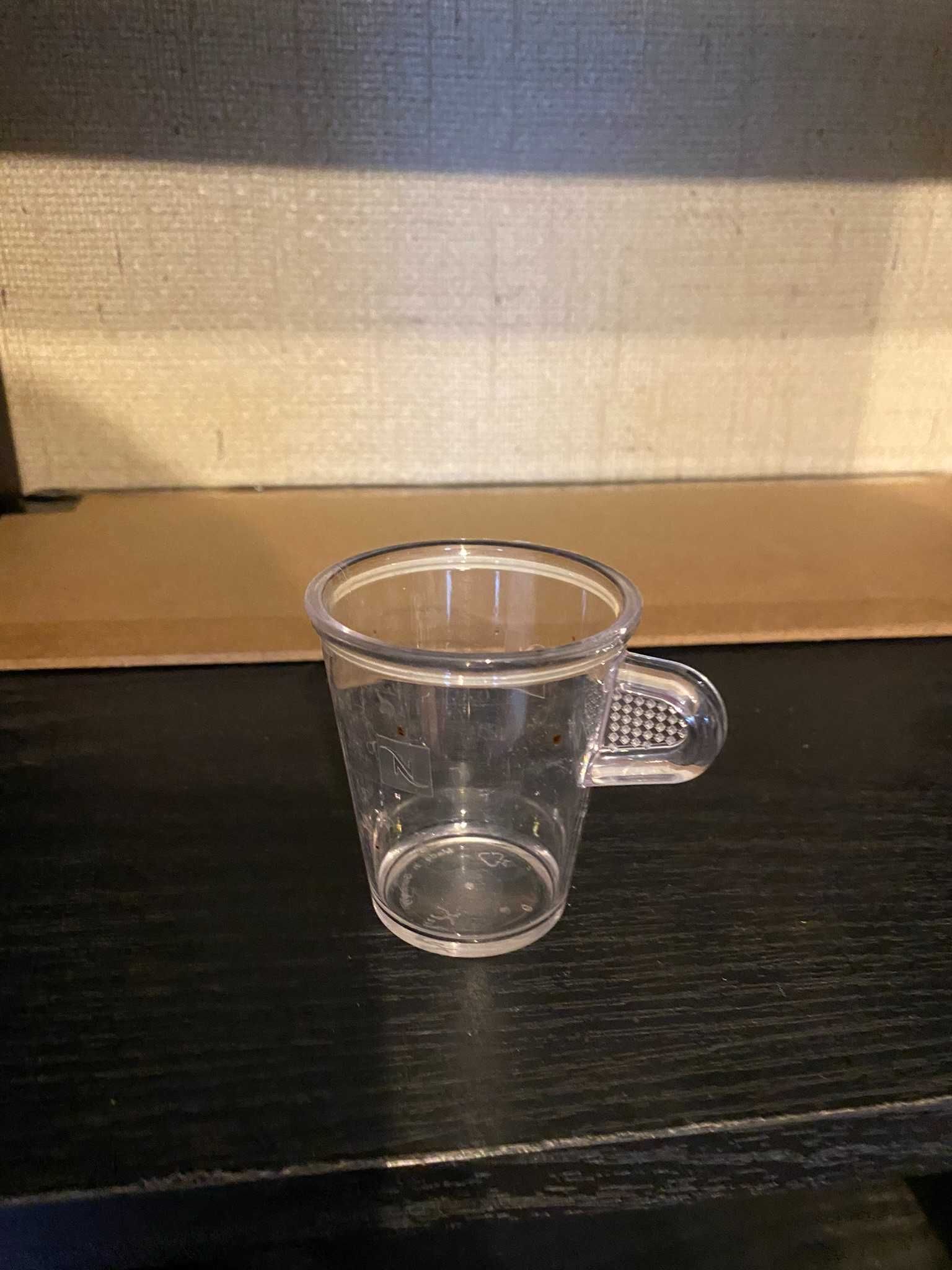 caneca de cafe nespresso pequena