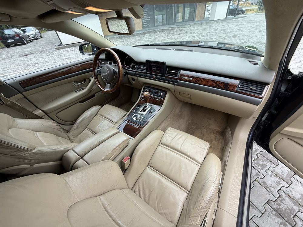 Audi A8 3.0TDI *BOSE/2xszyby/Webasto/KeyLess* bixenon skory nawigacja