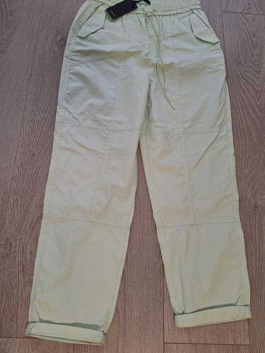 брюки жіночі. нові