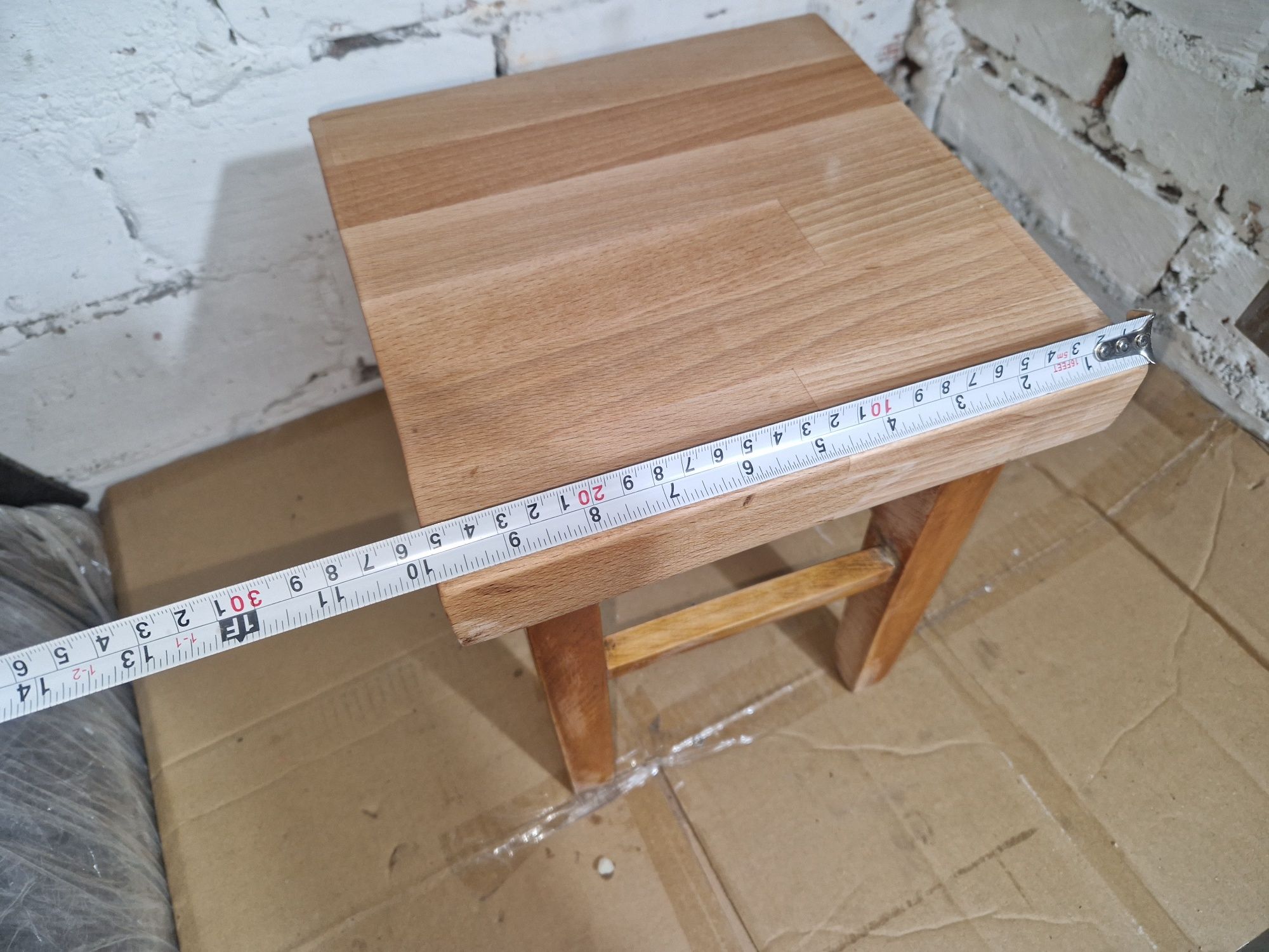 Taboret  cały drewniany
