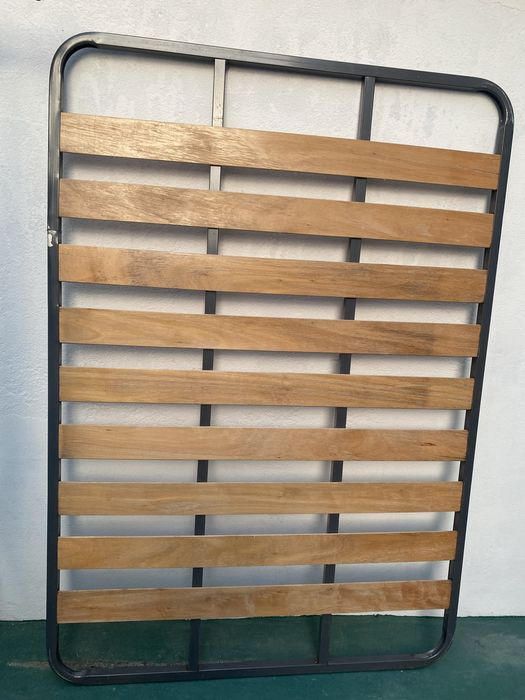Estrado para cama de casal