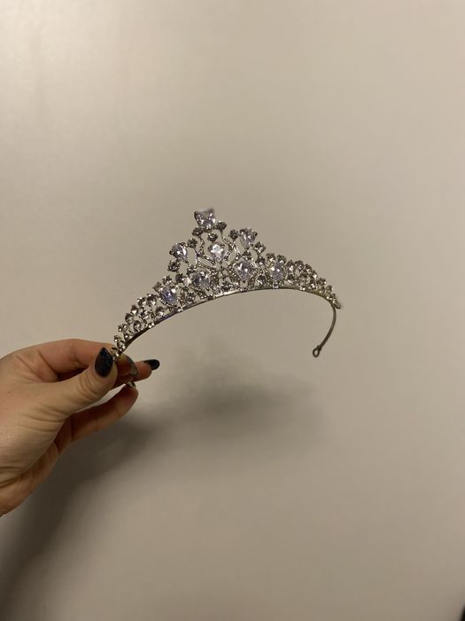 Діадема жіноча.Корона на голову.Весільна діадема.Святкова діадема