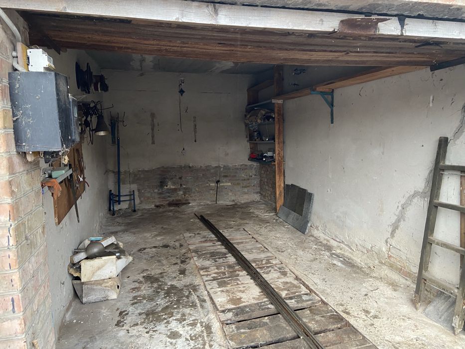 Оренда гаража Ризька 73а АГК Обгарбуд