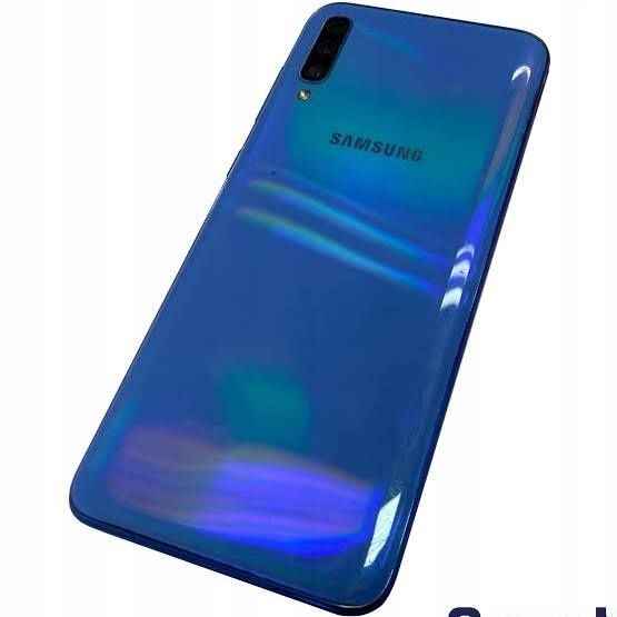 Smartfon SAMSUNG GALAXY A70 niebieski