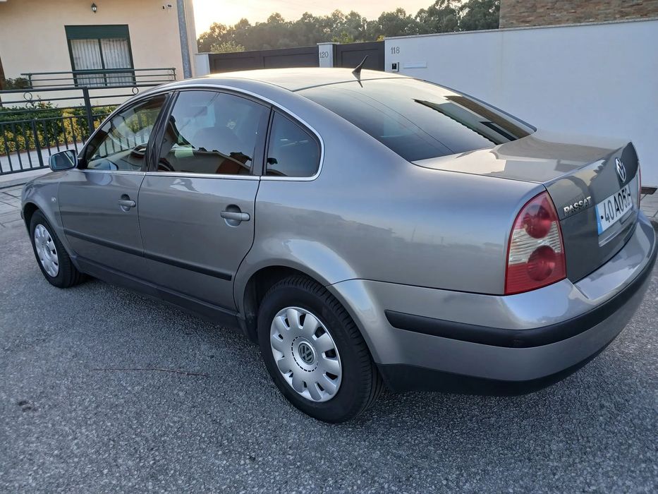 VW Passat 1.9 TDi Exclusive