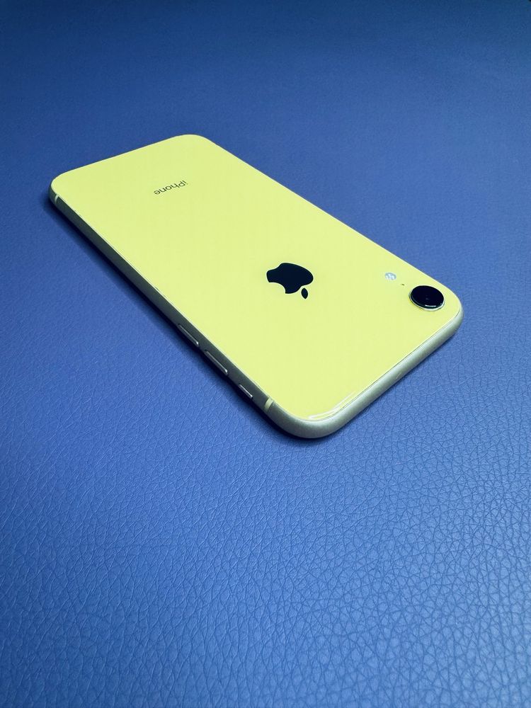 iPhone XR Rsim 64 гб