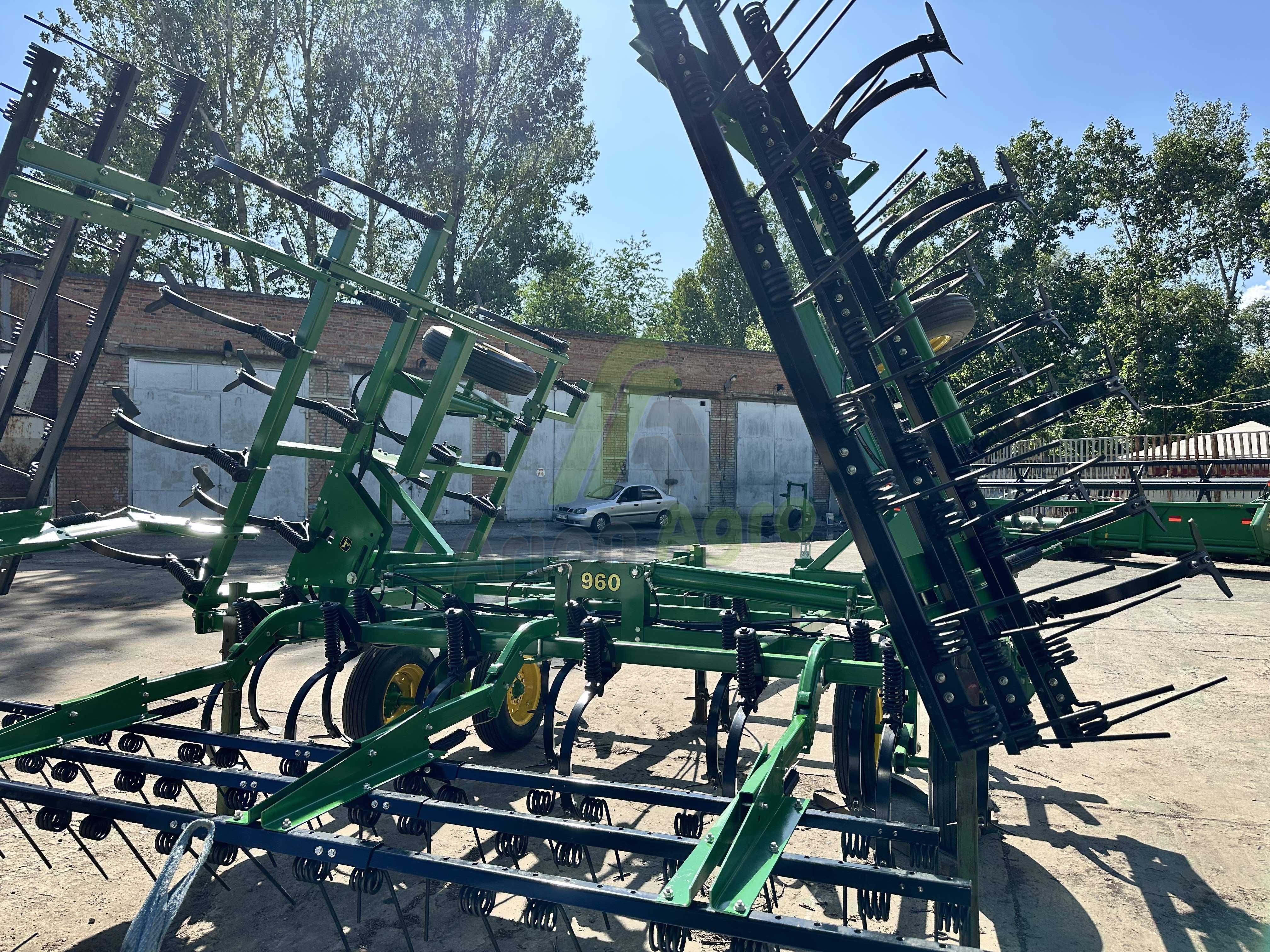 Культиватор Джон Дір 960 John Deere 960 шириною 8 метрів
