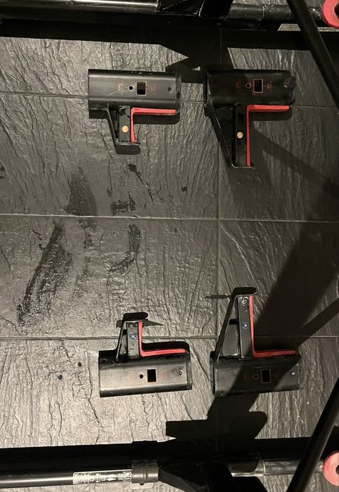 Rack.              .