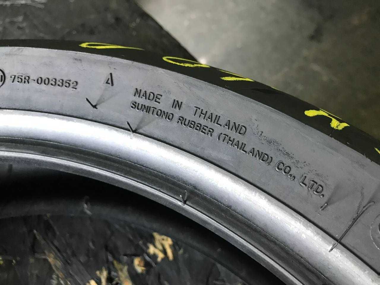 Мото шини б/в 150/60 R17 Dunlop Sportmax GPR 300 (2030М)