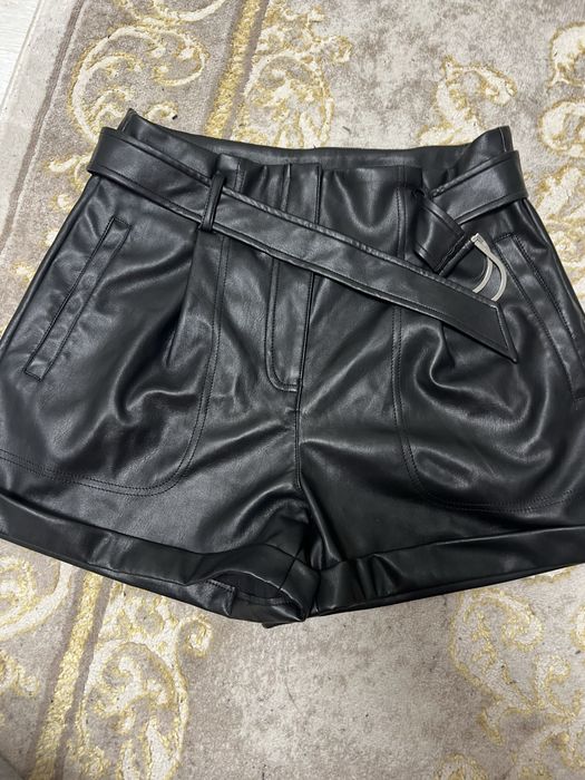 Шкіряні шорти 40 розмір