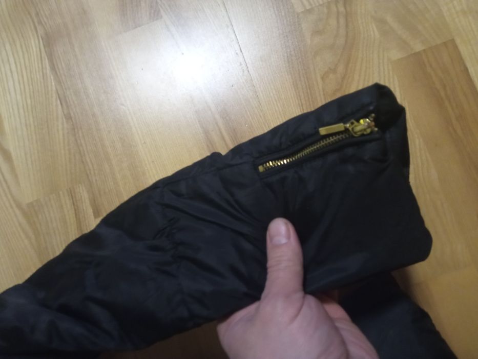 Продам женскую зимнюю куртку Calioppe.Оригинал