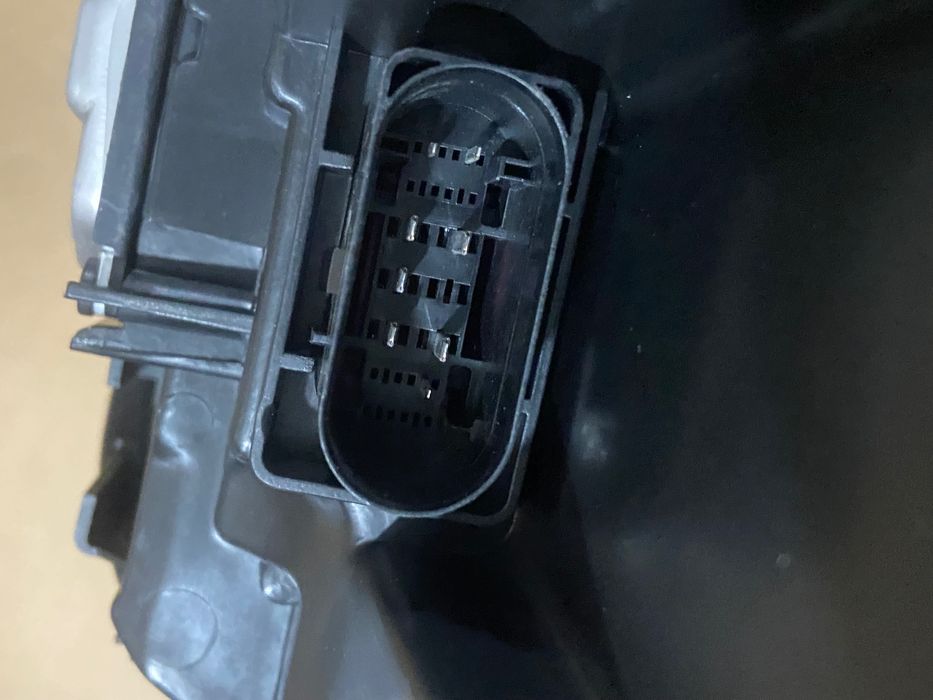 AUDI Q5 Фара левая EU 2018-2020 80А-941-773-J