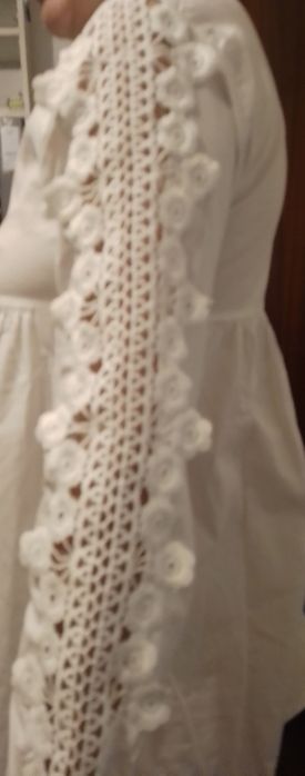Blusa branca rendada