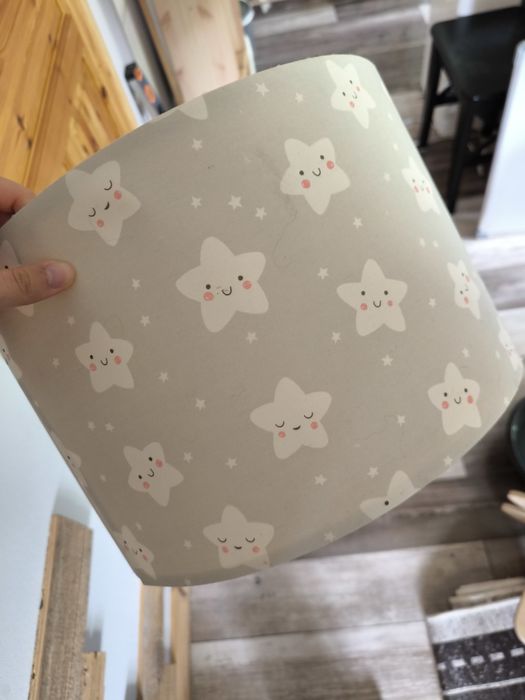 Oddam żyrandol dziecięcy