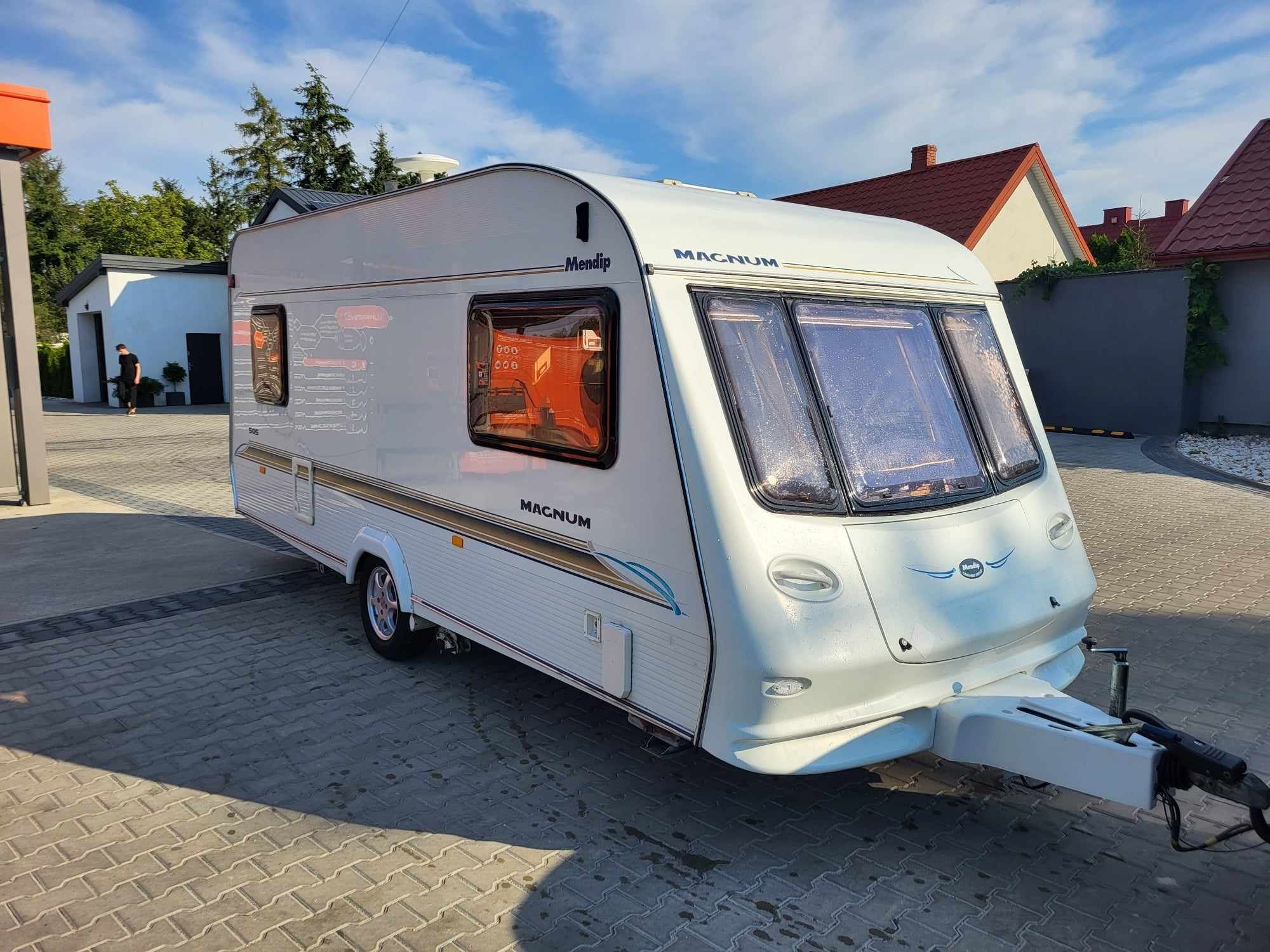 Przyczepa kempingowa Compass magnum mover  2003 r przedsionek