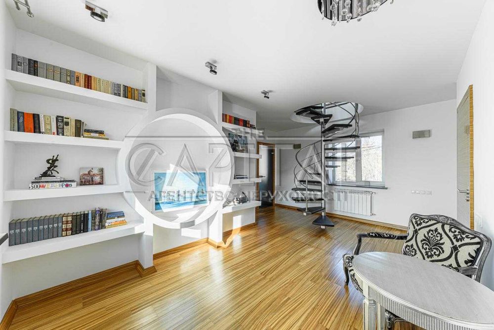 Оренда будинку на Оболоні.Площа 153 м² вул. Богатирська.