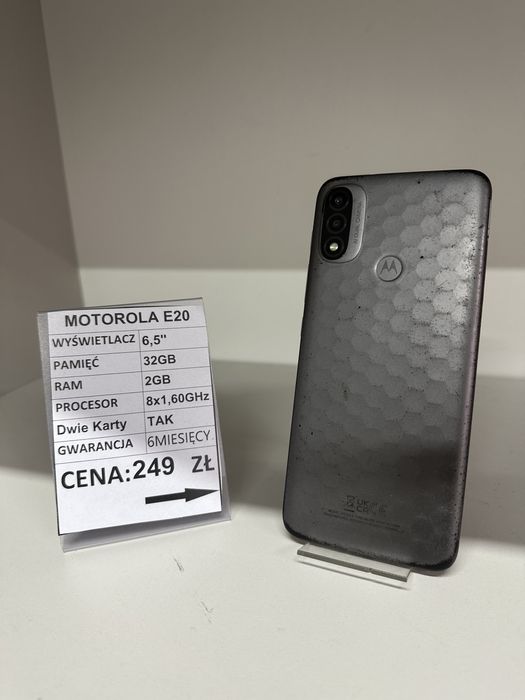 Telefon Motorola E20