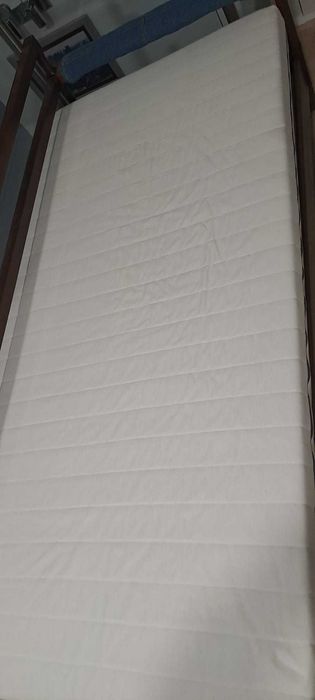 Colchão IKEA 90/190