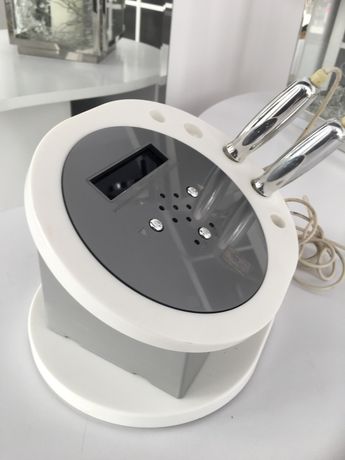 Maszynka do makijażu permanentnego z laserem. Walizka metalowa gratis