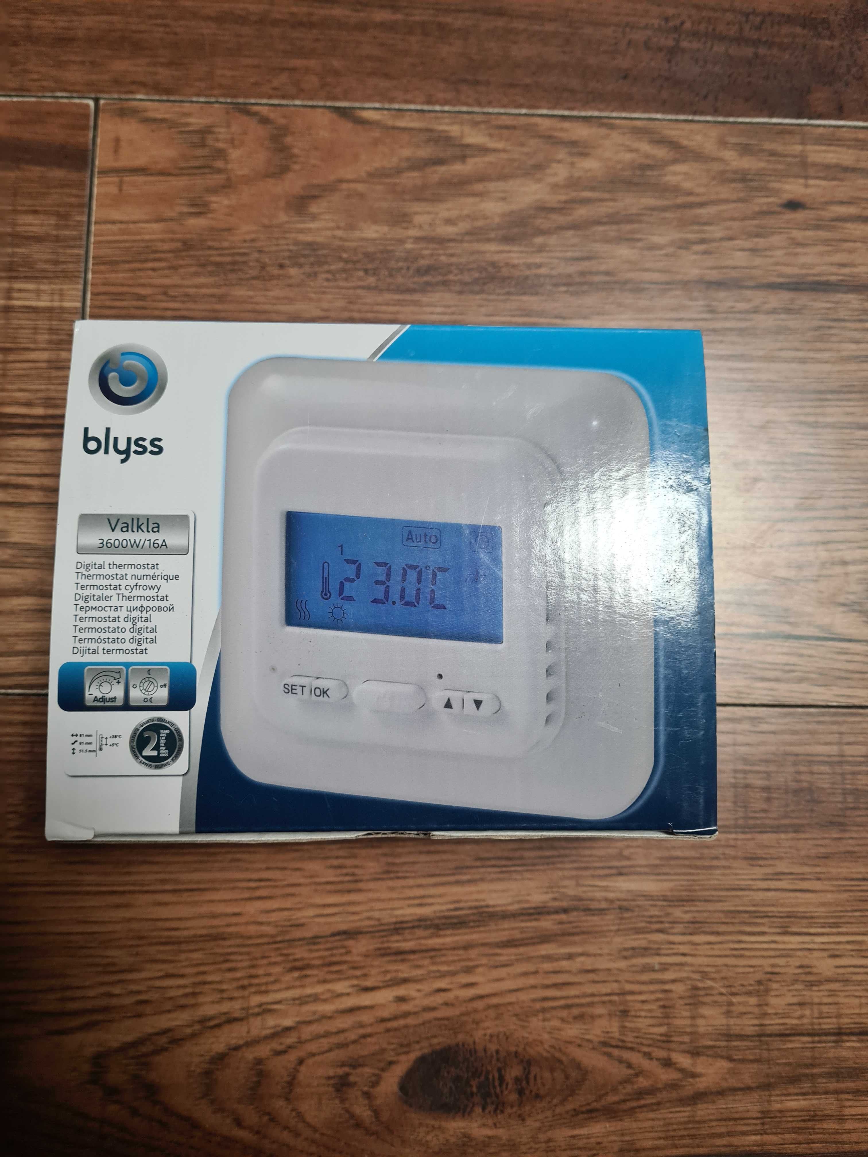 Termostat programowalny LCD Blyss / 3 sztuki