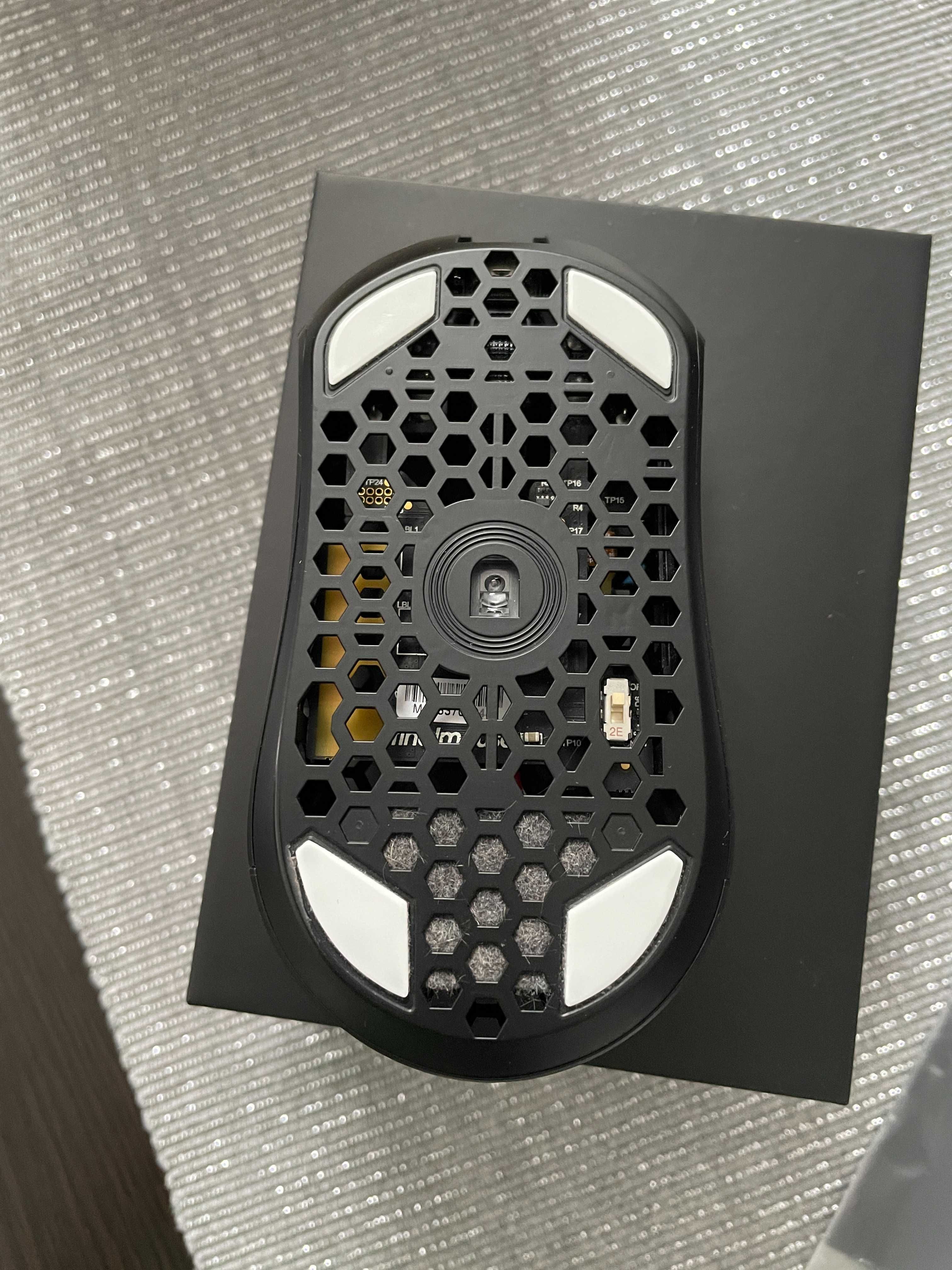 Finalmouse UltralightX Phantom Lion (M)