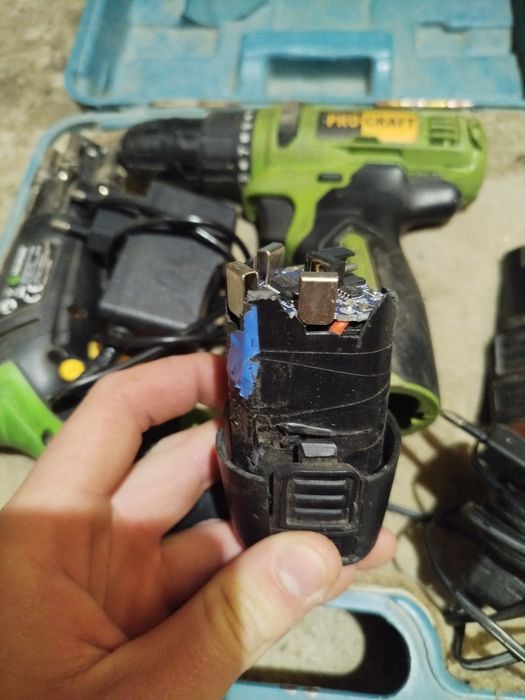 Шуруповерт + електровикрутка