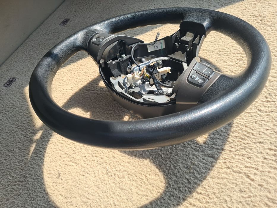 Продам мультируль на Тойоту Венза 1-го поколения