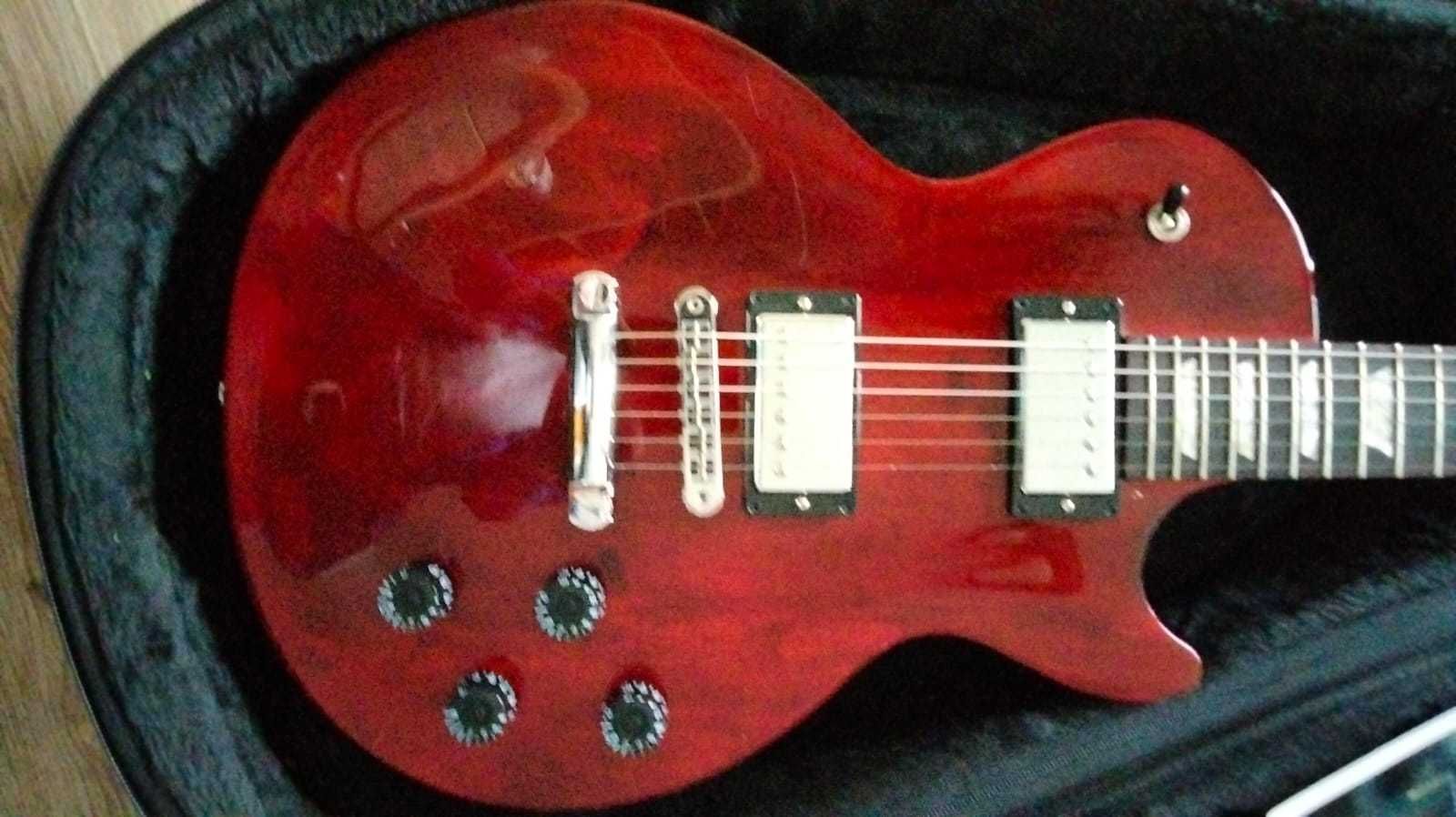 Gitara Elektryczna Gibson Les Paul Studio Wine red 2019r